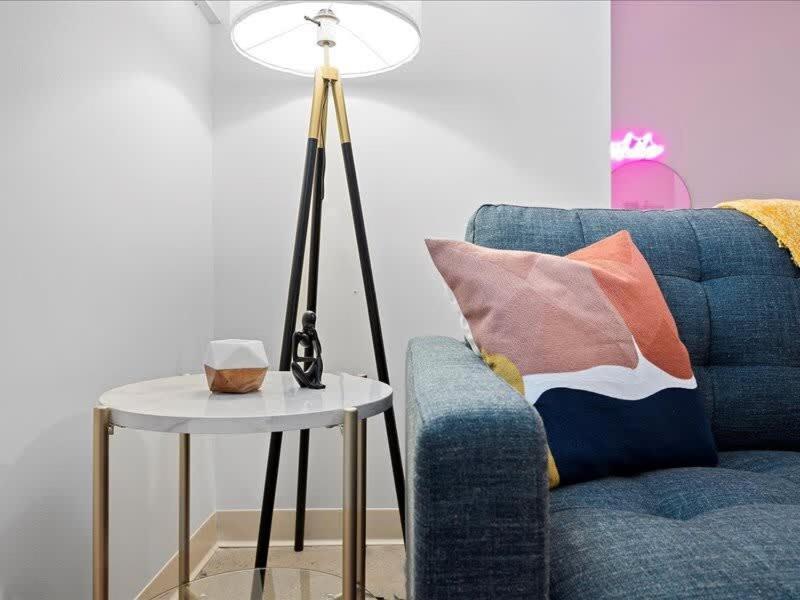 Cozysuites Roomy 1Br, Downtown 피츠버그 외부 사진
