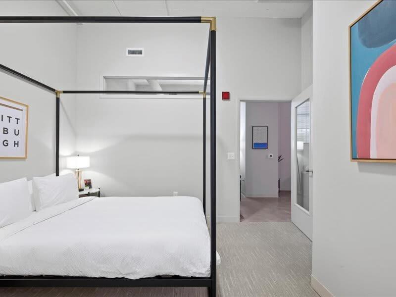 Cozysuites Roomy 1Br, Downtown 피츠버그 외부 사진