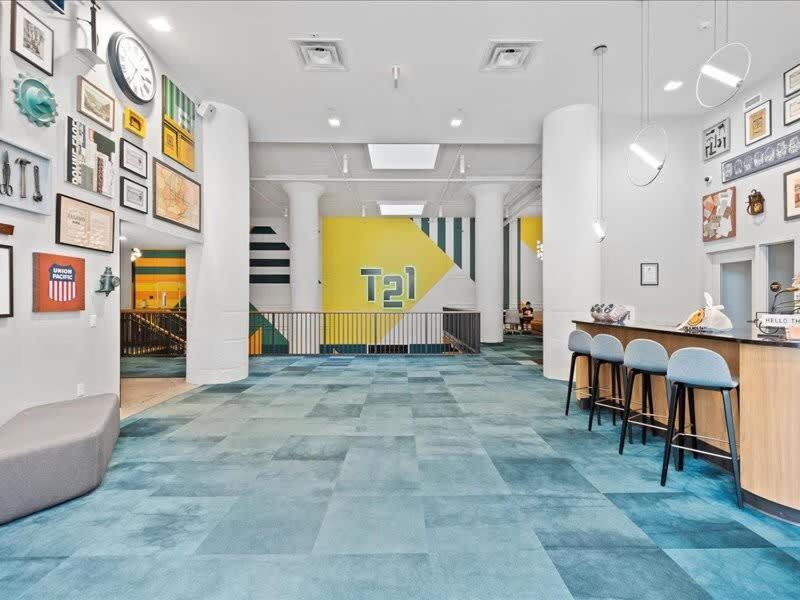 Cozysuites Roomy 1Br, Downtown 피츠버그 외부 사진